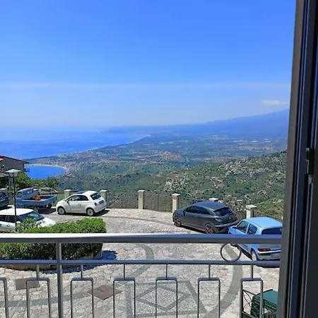 Stanza Mylai Etna View Castelmola